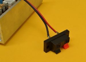 speaker output connector