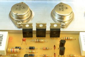 transistores impulsores
