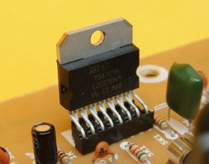 circuito integrado TDA7294